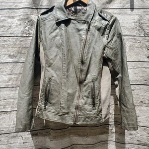 Shelby collection leather look Green coat Size Medium